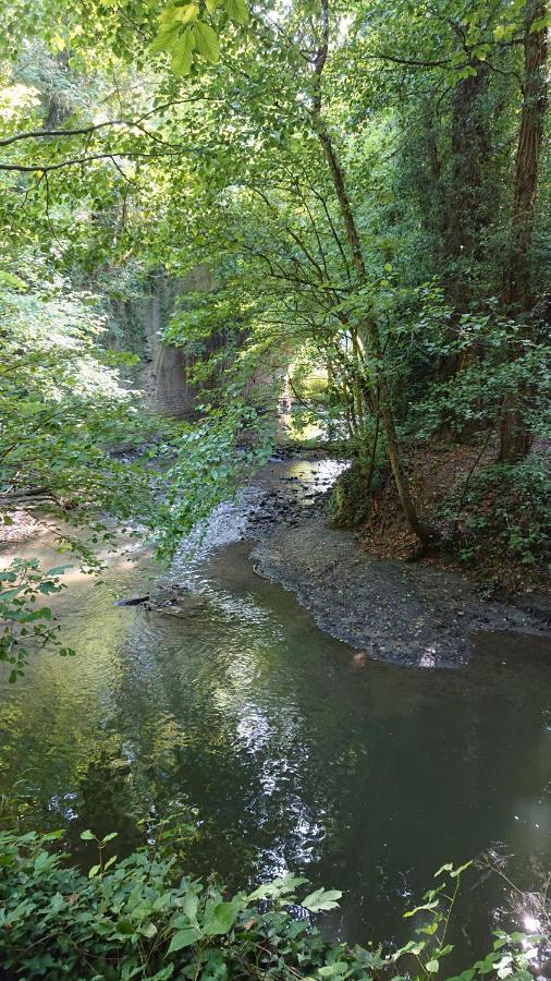 Le 3 De Gussignies Villa Buitenkant foto